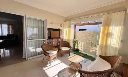 Casa a Venda  de 4 dormitórios ( 1 suíte) - Bairro Pedra Branca - Palhoça SC