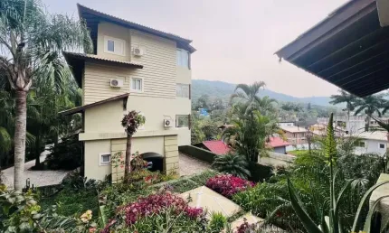 Apartamento 2 quartos, suíte na lagoa da conceição/florianópolis