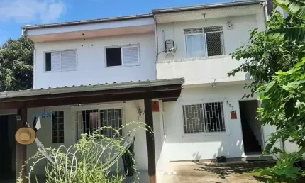 Casa com 3 quartos à venda na Rua Raimundo Correia, 357, Balneário, Florianópolis