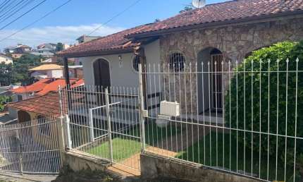 Casa com 4 quartos à venda na Rua Papa João Paulo I, 156, Coqueiros, Florianópolis