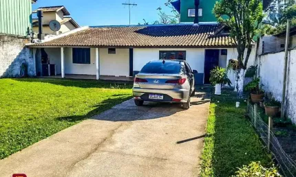 Casa com 2 quartos à venda na Servidão Valdemiro Francisco Senabio, 363, São João do Rio Vermelho, Florianópolis