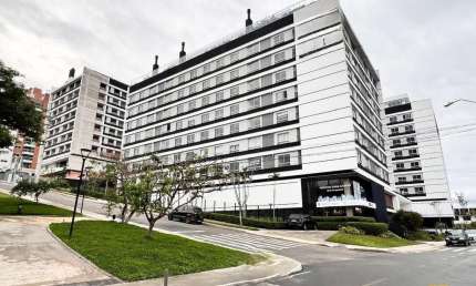 Apartamento com 2 suítes em condomínio clube, no Jardim Atlântico, Florianópolis
