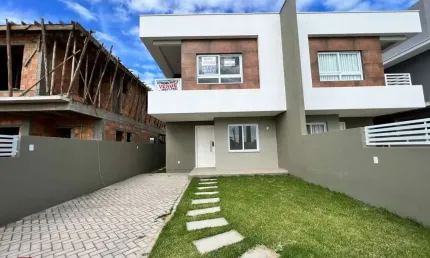 Casa 3 dormitorios, sendo uma suíte , bairro campeche, financiável.