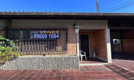 OPORTUNIDADE ÚNICA EM ITAGUAÇU - COQUEIROS, FLORIANÓPOLIS!