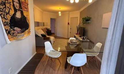 Apartamento em Coqueiros, com 03 dormitórios e suíte - Florianópolis/SC