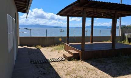 Casa com 2 quartos à venda na Rodovia Haroldo Soares Glavan, 3945, Cacupé, Florianópolis
