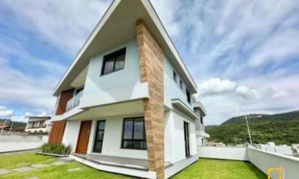 Casa com 3 quartos à venda na Rodovia Doutor Antônio Luiz Moura Gonzaga, 3156, Rio Tavares, Florianópolis