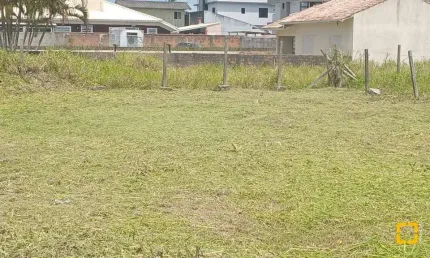 Terreno à venda na Avenida Alberto Santos Dumont, 100, Carianos, Florianópolis