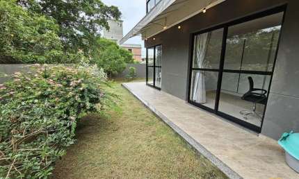 Apartamento Garden a venda no Ribeirão da Ilha-2 vagas e hobbybox