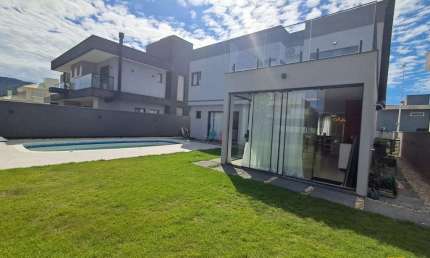 Brognoli Vende  - Casa em Condomínio Ilha das Laranjeiras