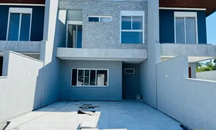 Casa a venda a em loteamento no Campeche - Financiável