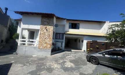 Casa à Venda no Itacorubi - Florianópolis  - Próximo à UDESC!