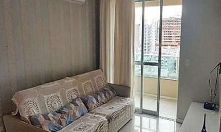 Apto de  02 dormitórios, 01 suíte, sacada com churrasqueira no Kobrasol, São José-SC