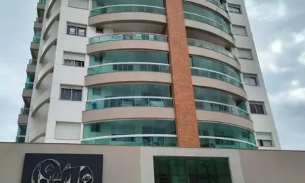 Apartamento com 106 m2, 3 dorm, suite no Ed. Elegance Residence - Bairro Canto em Florianópolis/SC