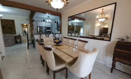 Casa Residencial Reformada 281m² Bairro Itaguaçu, Florianópolis, SC