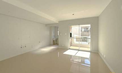 Apartamento 2 dormitórios, sendo 1 suíte - 1 vaga de garagem - Itacorubi - Florianópolis/SC