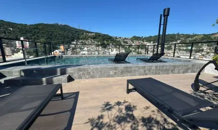 Apartamento 2 suites com vaga e HB no centro de Florianópolis