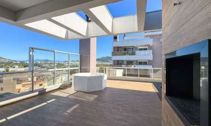 Cobertura linear com 3 dormitórios, 2 terraços e spa - Itacorubi - Florianópolis/SC