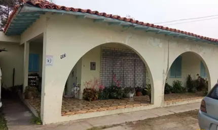 Casa com 3 quartos à venda na Rua Docilicio Luz, 487, São Luiz, São José