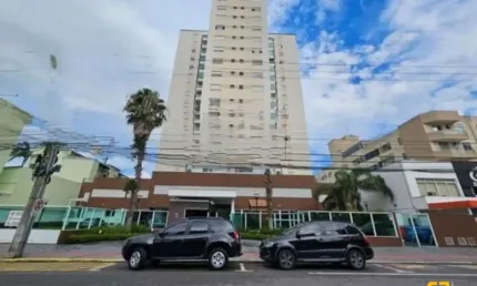 Apartamento à venda com 94m2 privativos 2D(1suíte), 2 sacadas e 1 vaga no Estreito Florianópolis