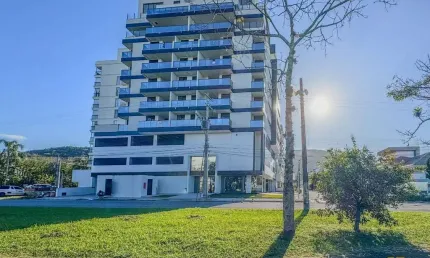 Apartamento 2 suítes - 1 vaga - 1 hobby box - bairro pedra branca - palhoça - sc