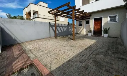 Casa à venda no loteamento marinas do campeche - 3 dormitórios sendo 1 suíte