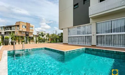 Cobertura linear com terraço em canasvieiras - 2 dormitórios, 2 vagas - florianópolis / sc