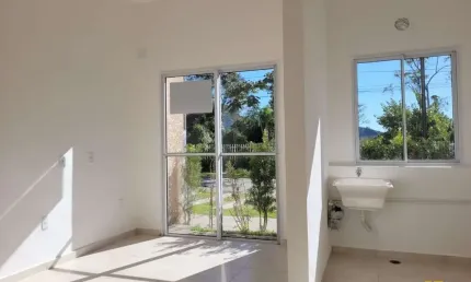 Apartamento com 2 quartos à venda na Avenida Paulo Roberto Vidal, 554, Bela Vista, Palhoça