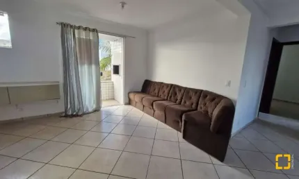 Brognoli vende - apartamento com 03 dormitórios a 500m da praia dos ingleses.