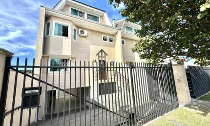Casa para Venda em Curitiba, Bairro Alto, 4 dormitórios, 3 suítes, 5 banheiros, 4 vagas
