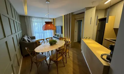 Apartamento mobiliado e decorado  à 300 mt do mar praia ingleses