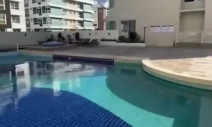 Apartamento mobiliado Próximo ao mar praia ingleses Financiável