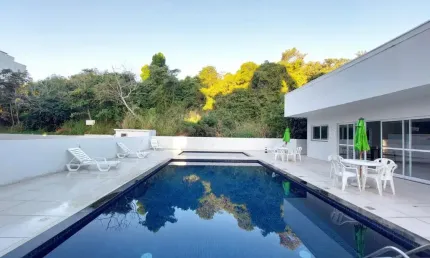Apartamento a 100m do mar praia ingleses Financiável  a venda