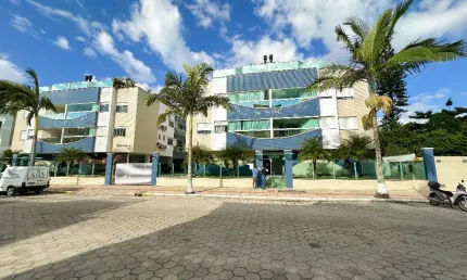 Apartamento 03 dormitórios sendo 01 suíte  Mobiliado  Condomínio completo Próximo ao mar praia ingleses