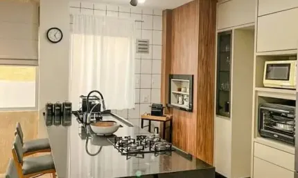 Apartamento mobiliado próximo ao mar praia ingleses financiável