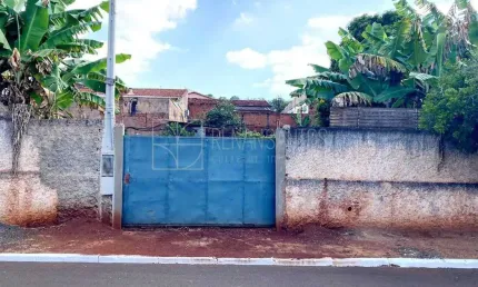 Terreno à venda na Rua Quinze De Novembro, Centro, Pederneiras