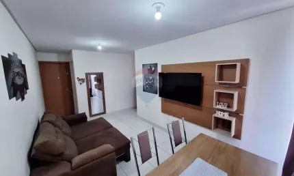 Vendo Apartamento com 58m² | 2 Quartos, 1 suíte, vaga coberta no 3º andar de escada no Bairro do Colibris!