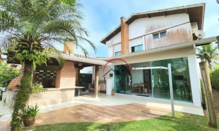 Casa em condomínio fechado com 4 quartos à venda na Rua Das Begonias, 1, Bougainvillee II, Peruíbe