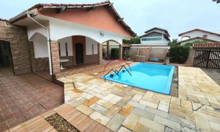 Casa com 4 quartos à venda na Rua Pietro Bertolini, 78, Jardim Mar E Sol, Peruíbe