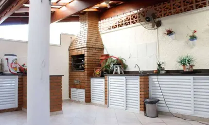 Casa em condomínio fechado com 3 quartos à venda na Avenida Eduardo Alvares Machado, 400, Centro, Peruíbe