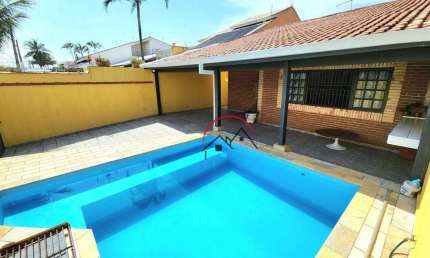 Casa com 3 dormitórios para alugar, 150 m² por R$ 3.000,00/mês - Estância São José - Peruíbe/SP