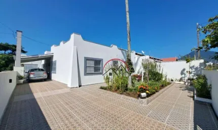 Casa com 3 quartos à venda na Avenida Brasil, 173, Balneário Stella Maris, Peruíbe