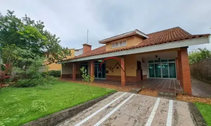 Casa com 3 quartos à venda na Rua Sao Caetano Do Sul, 200, Centro, Peruíbe