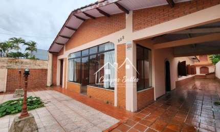 Casa com 3 quartos para alugar na Rua Barao De Maua, 928, Centro, Peruíbe