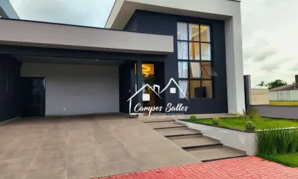 Casa à venda com piscina, 3 quartos, sendo 1 suíte em Peruíbe, no Residencial Flora Rica