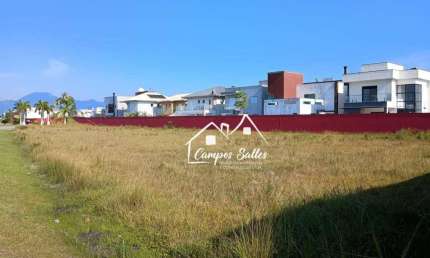 Terreno à venda em Peruíbe, no Residencial Bougainvillee IV