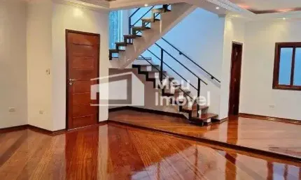 Sobrado com 254m2 com 3 dormitorios com suite -Condominio residencial Eldorado -Urbanova