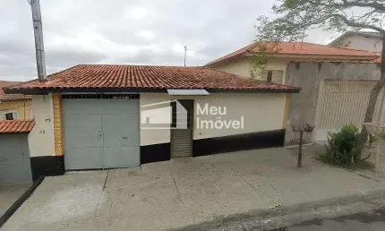 2 casas + 1 salao + 1 porao | 300 m2 de terreno -  jd. sao judas
