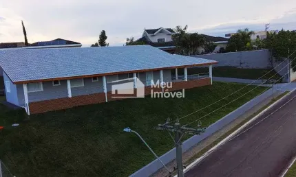 Casa Nova  terrea avarandada com 250 mts -3 dormitorios -Condominio Residencial Mantiqueira