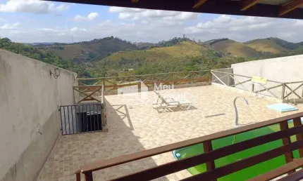 Chacara com 386m2 no Freitas com 2 dormitorios -1 suite - Piscina